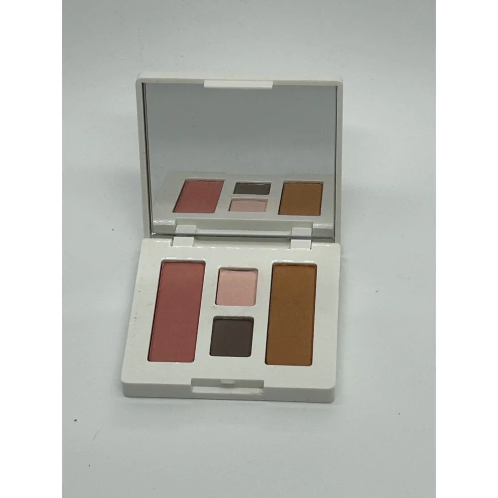 Clinique travel palette
